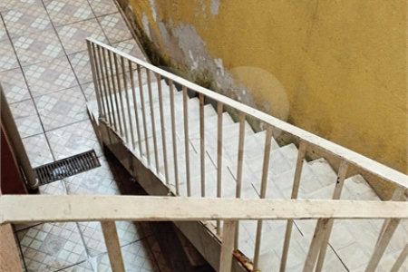 Sobrado à venda com 3 quartos, sendo 1 suíte,  em Vila Nova Cintra, Mogi das Cruzes, SP