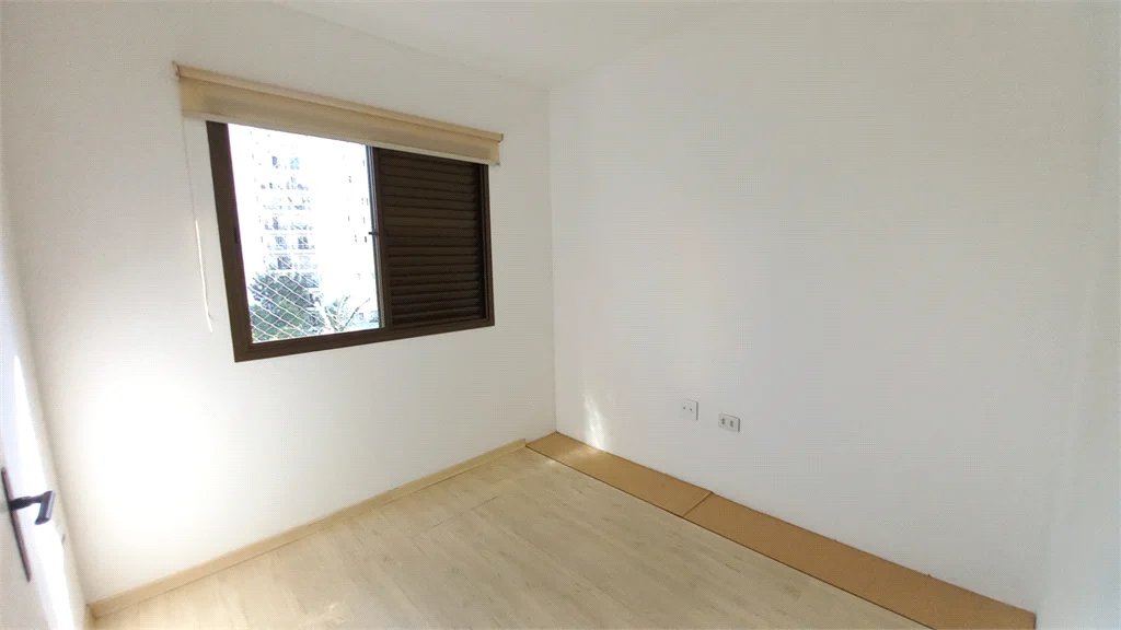 Apartamento à venda com 3 quartos, sendo 1 suíte, em Vila Indiana, São Paulo, SP