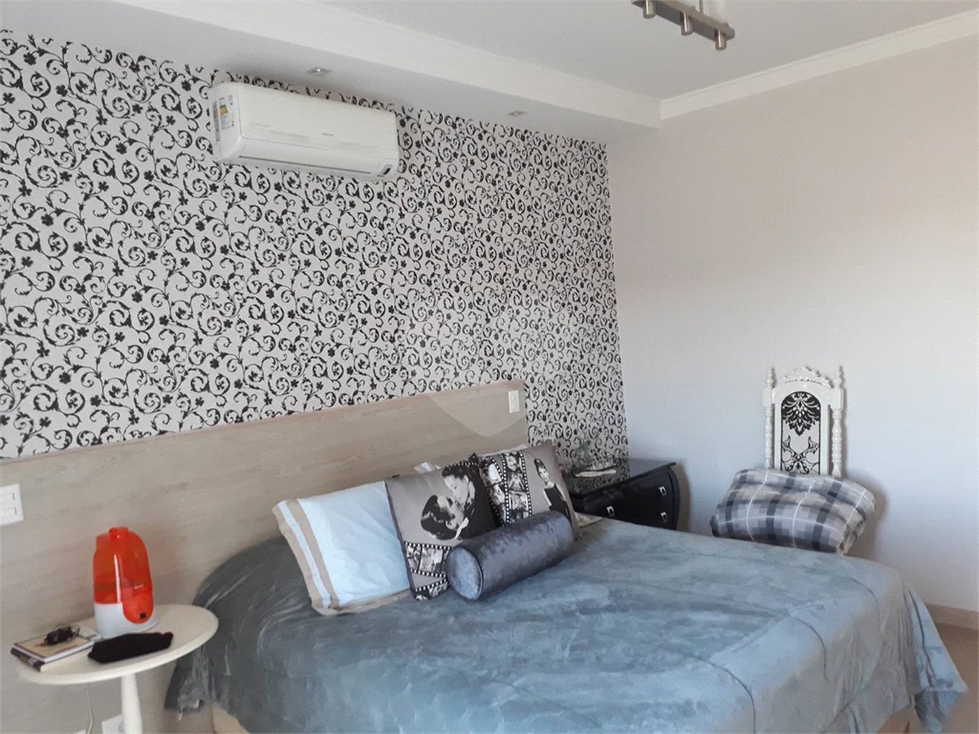 Lindo Sobrado Convívio São Francisco - R$ 980.000,00