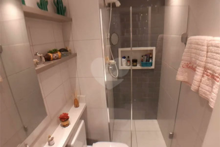 Apartamento à venda com 33m² - Brás.