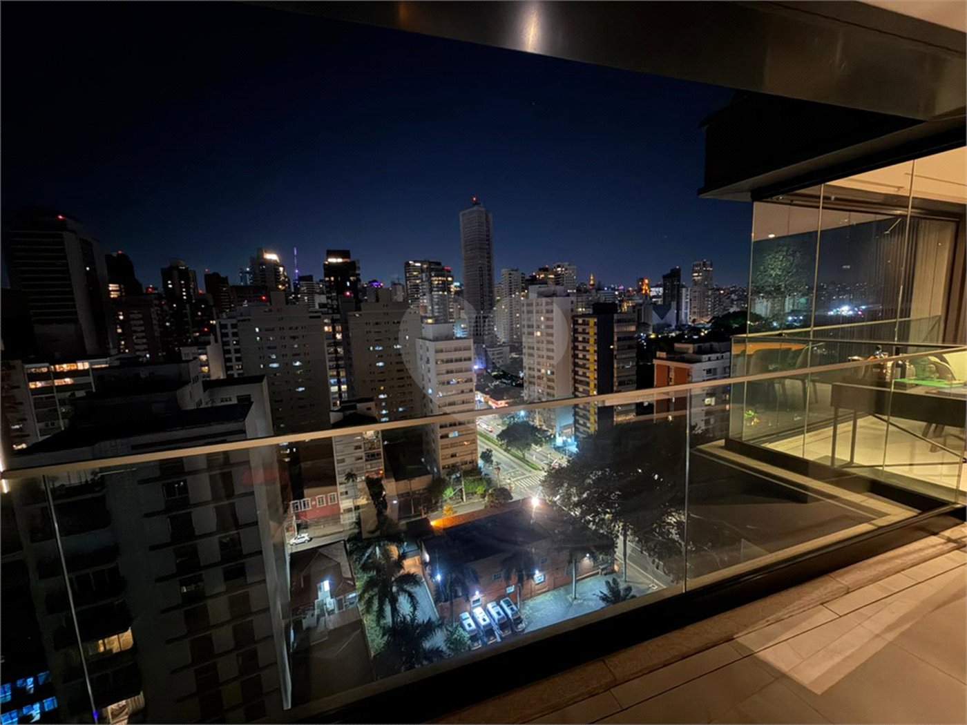 Apartamento à venda com 4 quartos, sendo 1 suíte, em Cerqueira César, São Paulo, SP