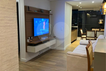 Apartamento à venda com 2 quartos, sendo 1 suíte, em Santo Amaro, São Paulo, SP