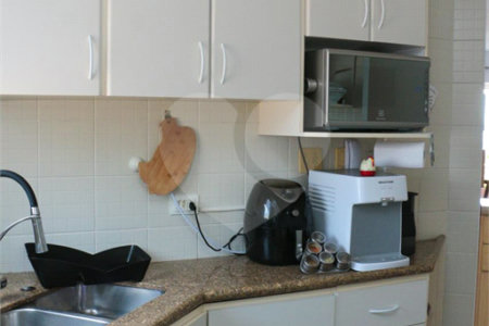 Apartamento à venda com 3 quartos, sendo 1 suíte, em Vila Gomes, São Paulo, SP