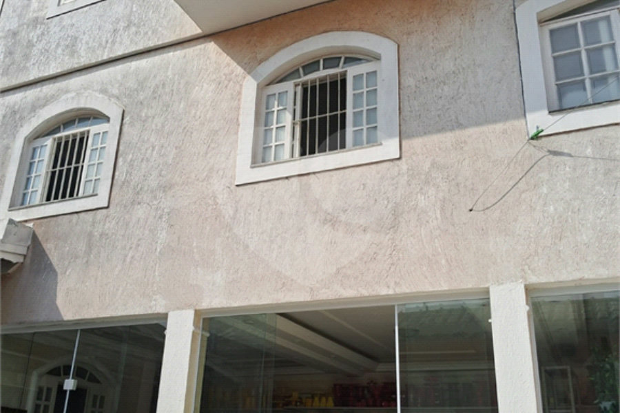 Casa à venda com 4 quartos, sendo 2 suítes, em Butantã, São Paulo, SP