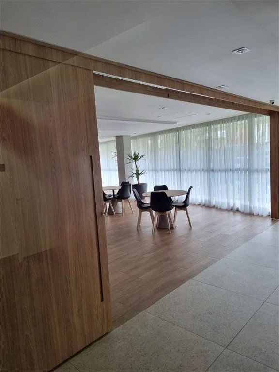 Apartamento à venda com 3 quartos, sendo 1 suíte, em Ferreira, São Paulo, SP