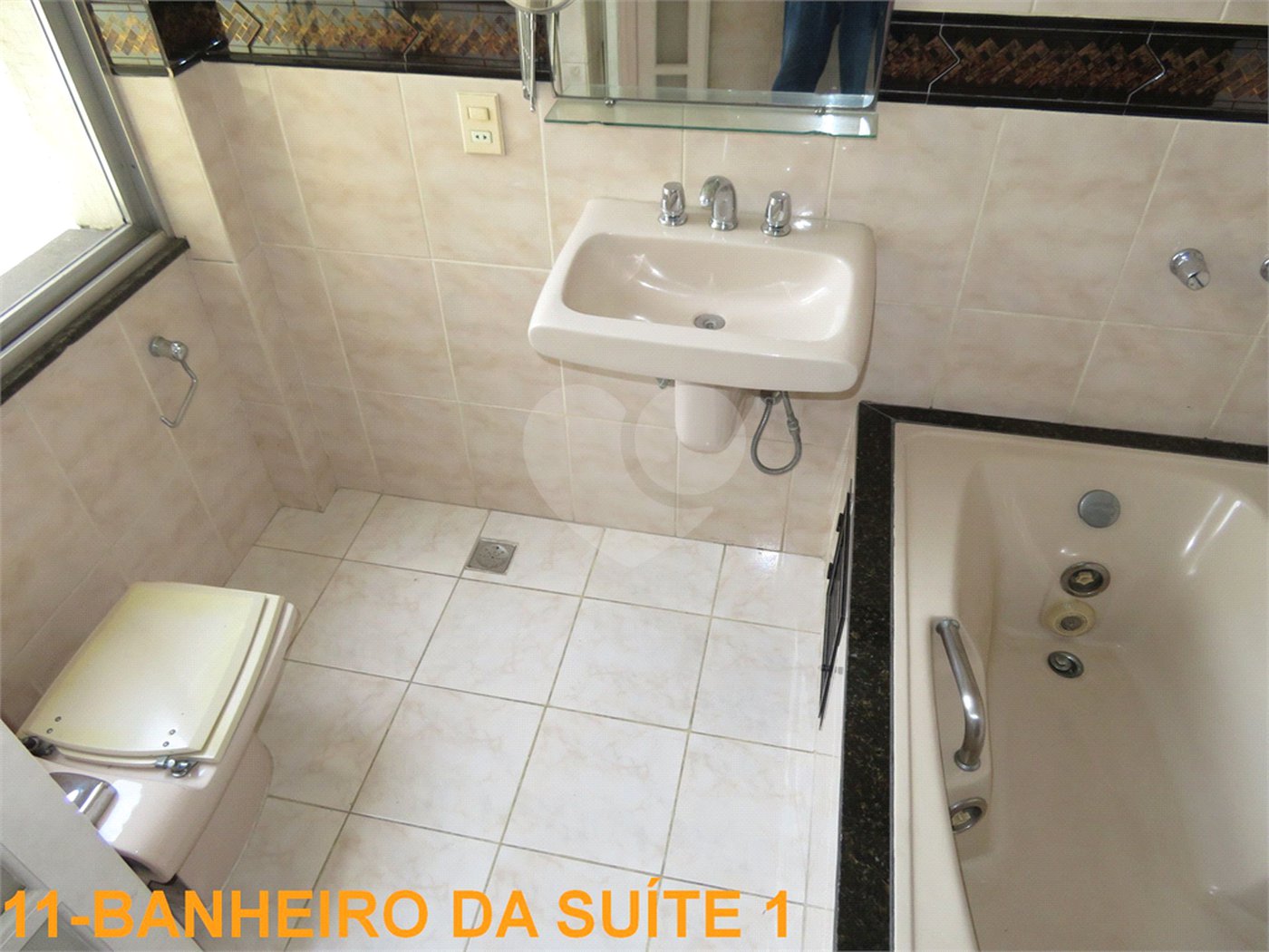 Apartamento à venda com 4 quartos, sendo 2 suítes,  em Tijuca, Rio de Janeiro, RJ