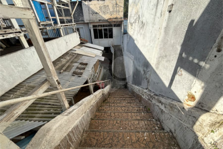 Sobrado à venda com 4 quartos em Vila Paulicéia, São Paulo, SP