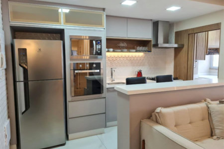 Apartamento à venda com 3 quartos, sendo 1 suíte,  em Vila Anastácio, São Paulo, SP
