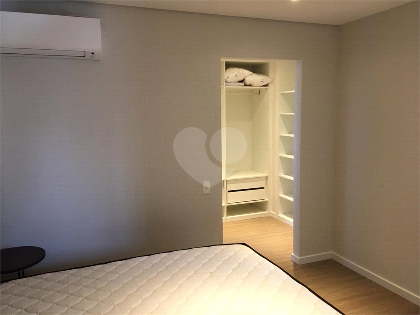 Apartamento à venda com 1 suíte em Vila Olímpia, São Paulo, SP