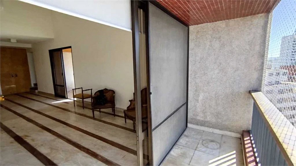 Duplex para alugar com 3 suítes em Real Parque, São Paulo, SP