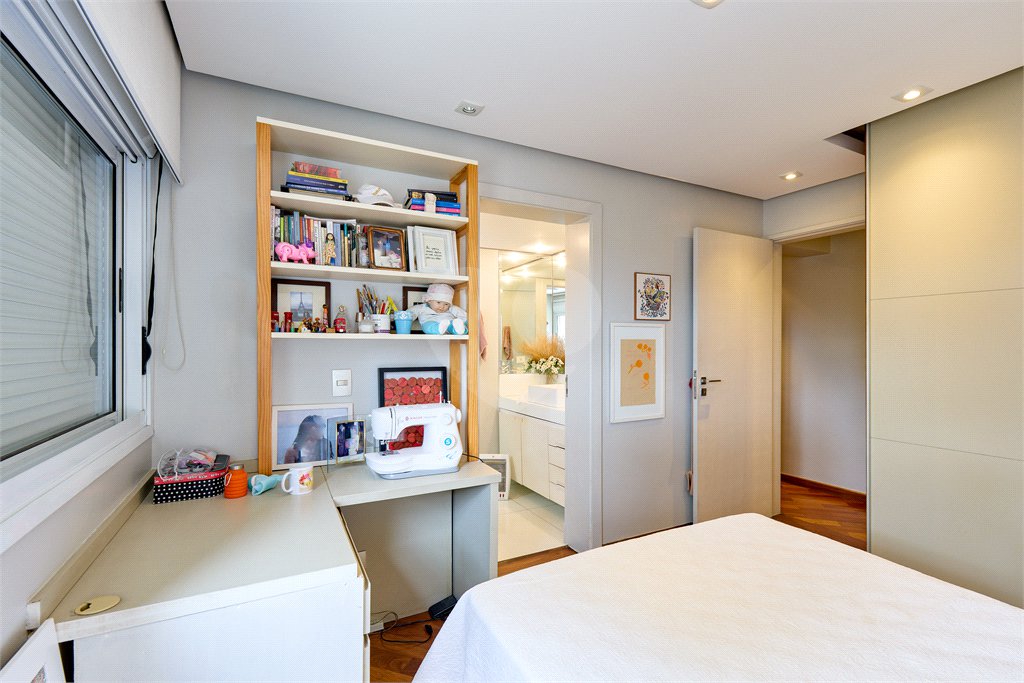 Apartamento à venda com 3 suítes em Alto da Boa Vista, São Paulo, SP