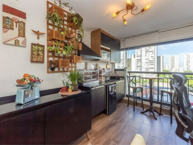 Apartamento à venda com 2 quartos, sendo 1 suíte,  em Tatuapé, São Paulo, SP