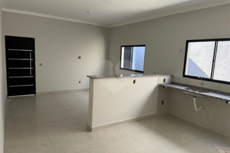 Casa à venda com 2 quartos, sendo 1 suíte, em Jardim Anhangüera, Ribeirão Preto, SP