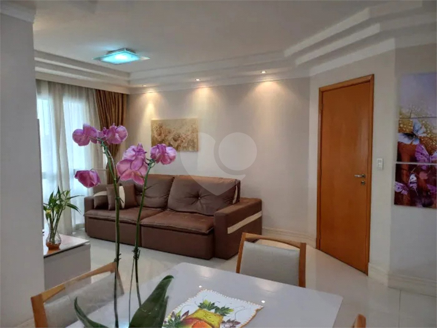 Apartamento à venda com 3 quartos, sendo 1 suíte,  em Jardim Esplanada, São José dos Campos, SP