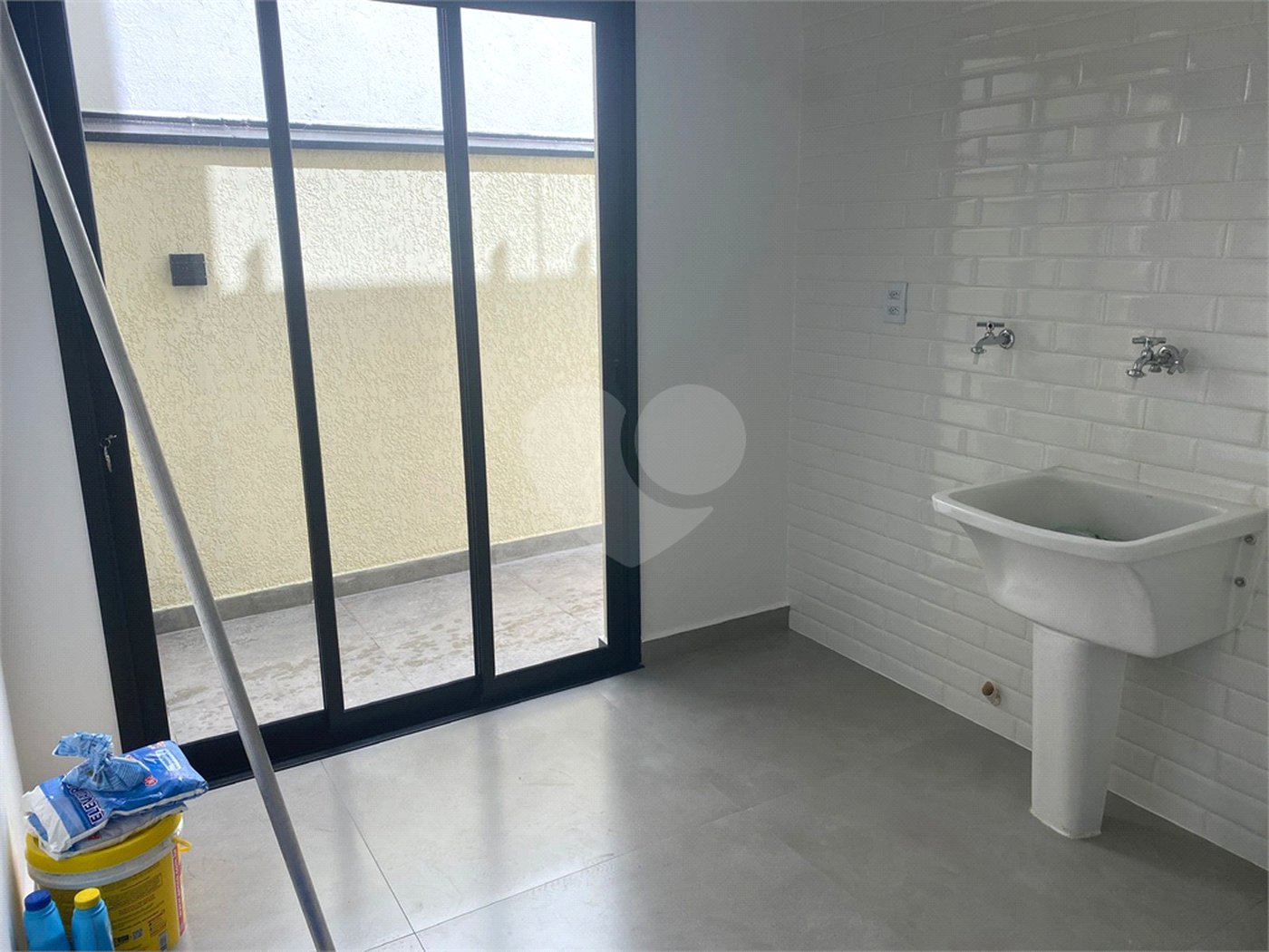 Casa à venda com 3 suítes no condomínio Golden Park Residence, Sorocaba - SP