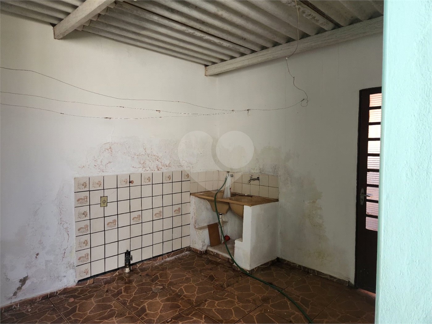 Casa à venda com 2 quartos no Centro, Araraquara, SP