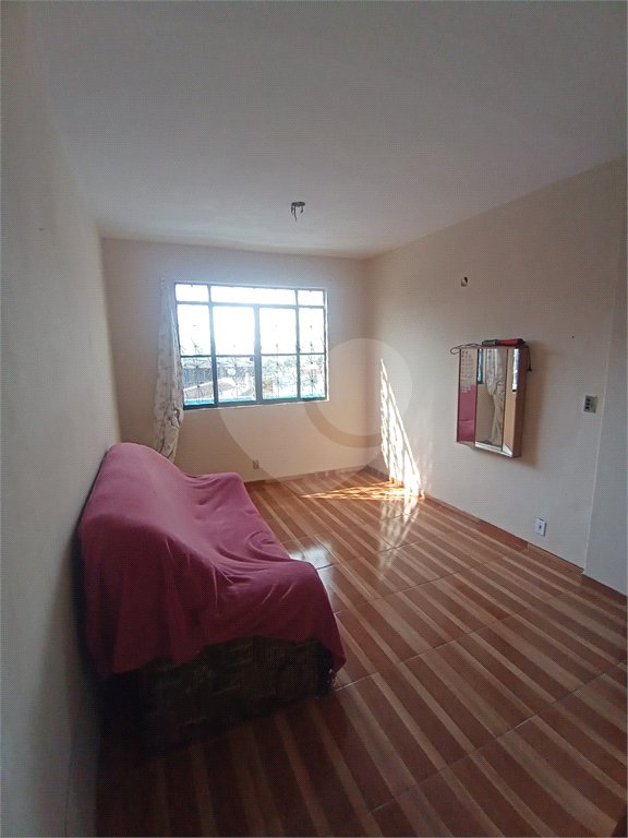 Triplex à venda com 5 quartos, sendo 1 suíte, em Santíssimo, Rio de Janeiro, RJ