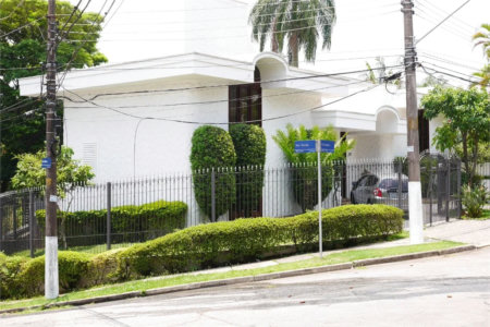 Casa à venda com 4 quartos, sendo 1 suíte, em Jardim Guedala, São Paulo, SP