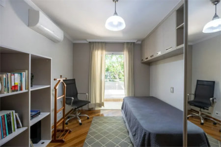 Sobrado à venda com 3 quartos, sendo 2 suítes, em Jardim Leonor, São Paulo, SP