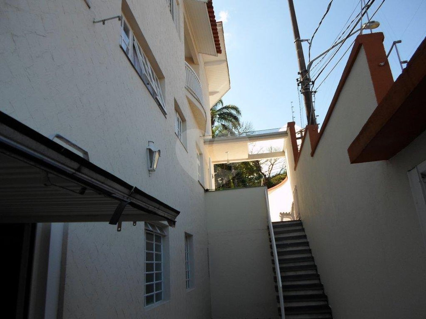 Sobrado à venda com 4 quartos, sendo 1 suíte, em Jardim Virginia Bianca, São Paulo, SP