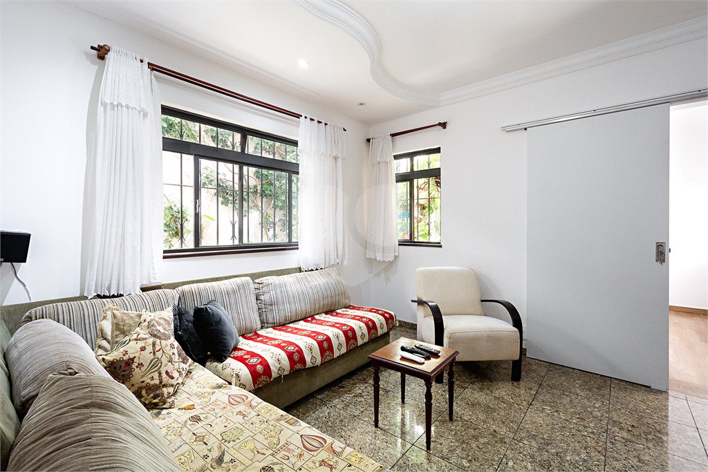 Casa para alugar com 5 quartos, sendo 2 suítes, em Brooklin, São Paulo, SP