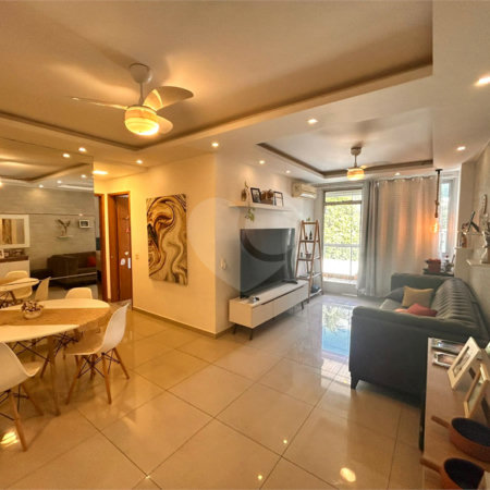 Apartamento à venda com 2 quartos, sendo 1 suíte, em Vila Isabel, Rio de Janeiro, RJ