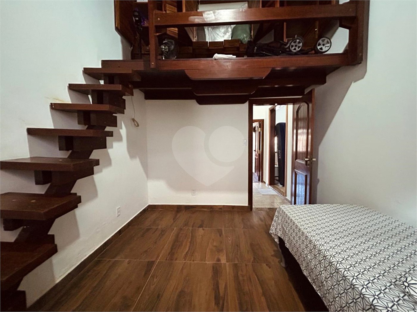 Casa à venda com 3 quartos, sendo 1 suíte, em Campinho, Porto Seguro, BA