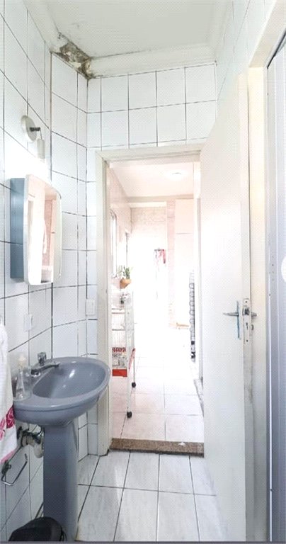 Sobrado à venda com 3 quartos, sendo 1 suíte,  em Vila Constança, São Paulo, SP