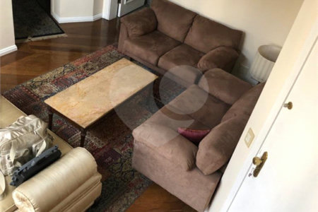 Cobertura à venda com 3 quartos, sendo 1 suíte,  em Vila Andrade, São Paulo, SP