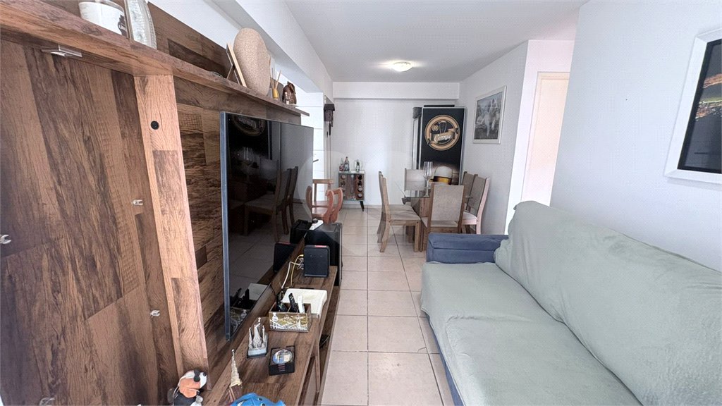 Apartamento à venda com 2 quartos, sendo 1 suíte,  em Rio Comprido, Rio de Janeiro, RJ