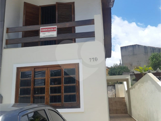Sobrado à venda com 3 quartos, sendo 1 suíte,  em Butantã, São Paulo, SP