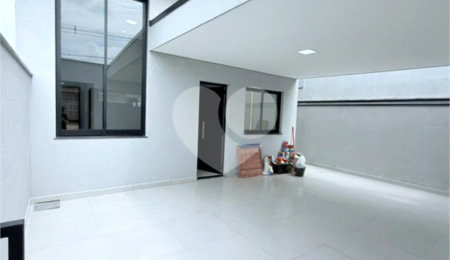 Casa à venda com 3 quartos em Parque Barnabé, Indaiatuba, SP