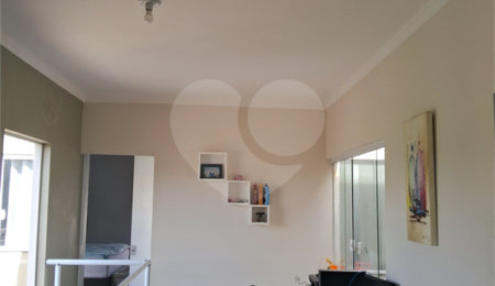 Sobrado à venda com 3 quartos, sendo 1 suíte,  em Jardim Paulistano, Indaiatuba, SP