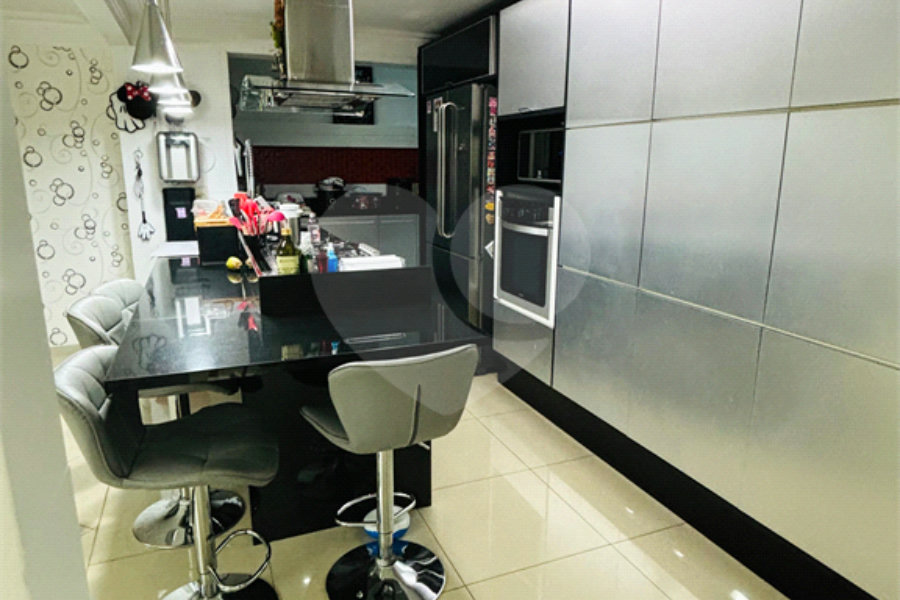 Casa à venda com 4 suítes no condomínio Maison Montparnasse, São Paulo - SP