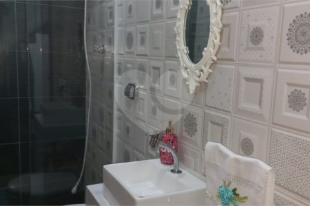 Sobrado à venda com 3 quartos em Água Fria, São Paulo, SP