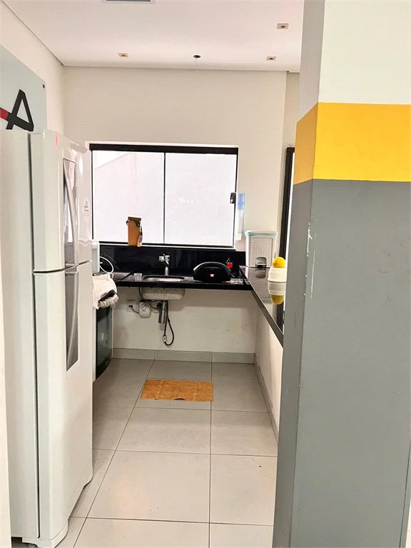 Sobrado à venda com 5 quartos, sendo 2 suítes, em Vila Inah, São Paulo, SP