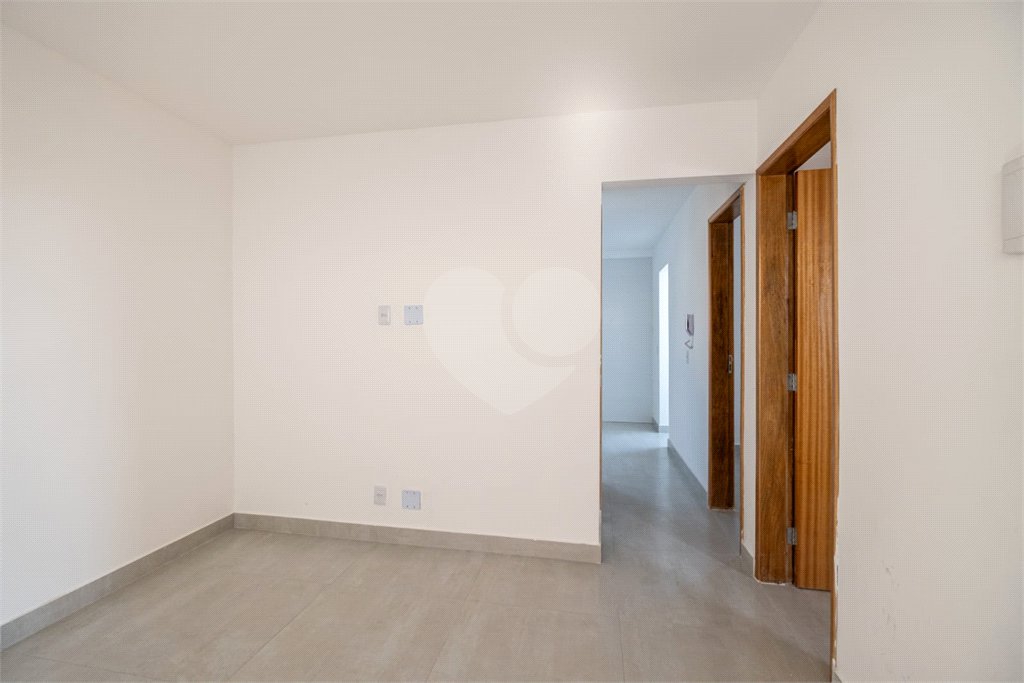 Casa à venda com 2 quartos no condomínio Residencial Laura, São Paulo - SP