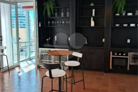 Apartamento à venda com 2 quartos em Pinheiros, São Paulo, SP