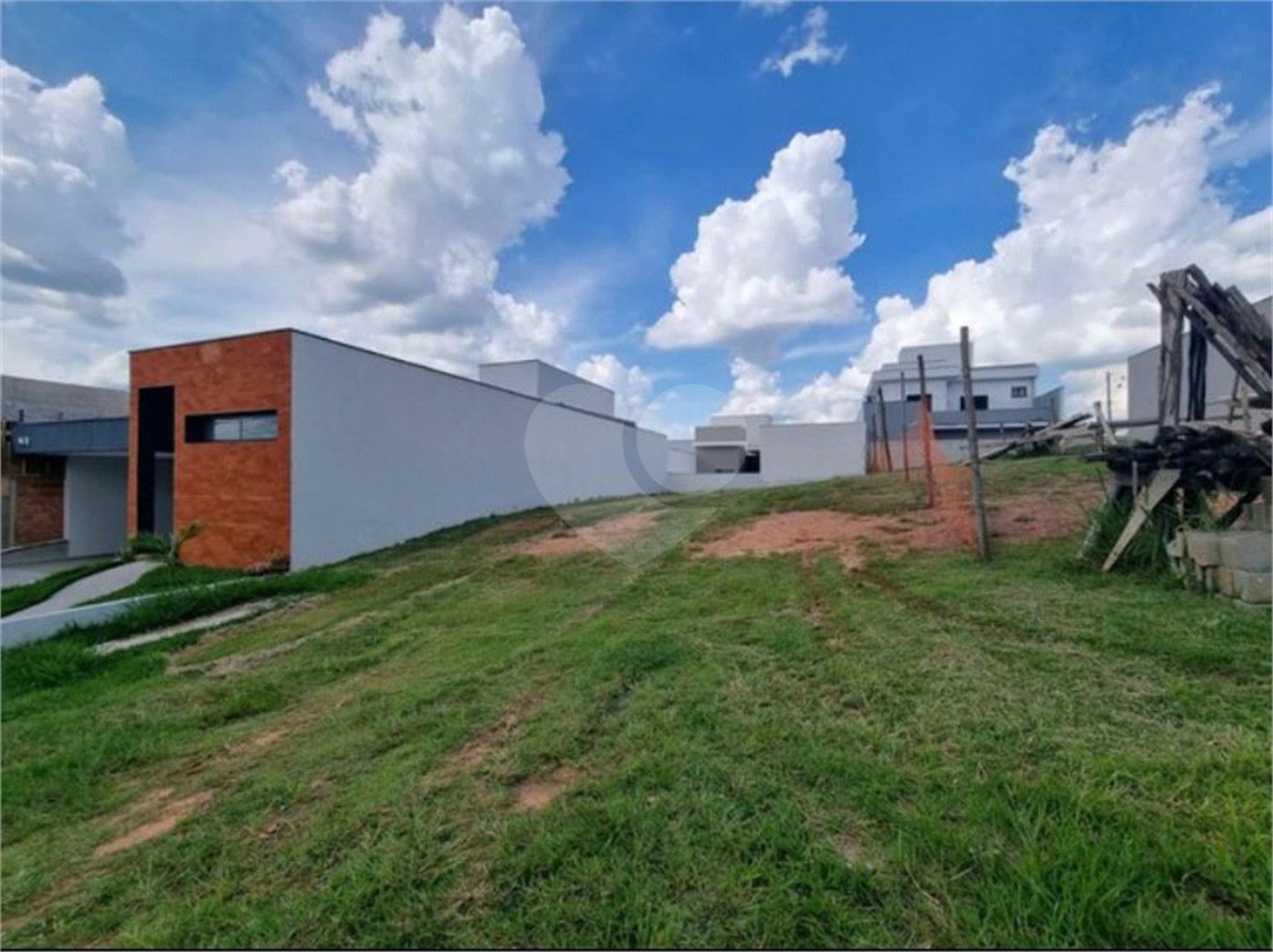Terreno à venda no condomínio Ibiti Reserva, Sorocaba - SP