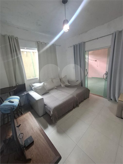Casa à venda com 3 quartos, sendo 1 suíte, em Santíssimo, Rio de Janeiro, RJ