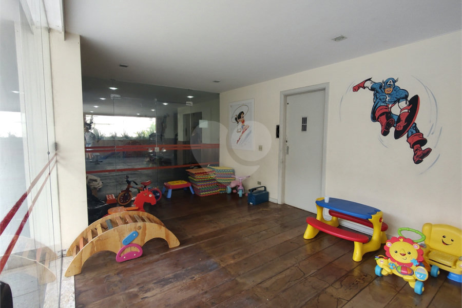 Apartamento à venda com 3 quartos, sendo 1 suíte, em Santana, São Paulo, SP