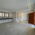 Sobrado com 4 dormitórios à venda, 234 m² por R$ 2.500.000,00 - Ponta da Praia - Santos/SP