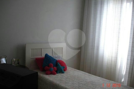 Apartamento à venda com 4 quartos, sendo 1 suíte, em Santa Teresinha, São Paulo, SP
