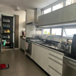 Casa à venda com 4 quartos, sendo 3 suítes, no condomínio Vitoria Regia, São Paulo - SP