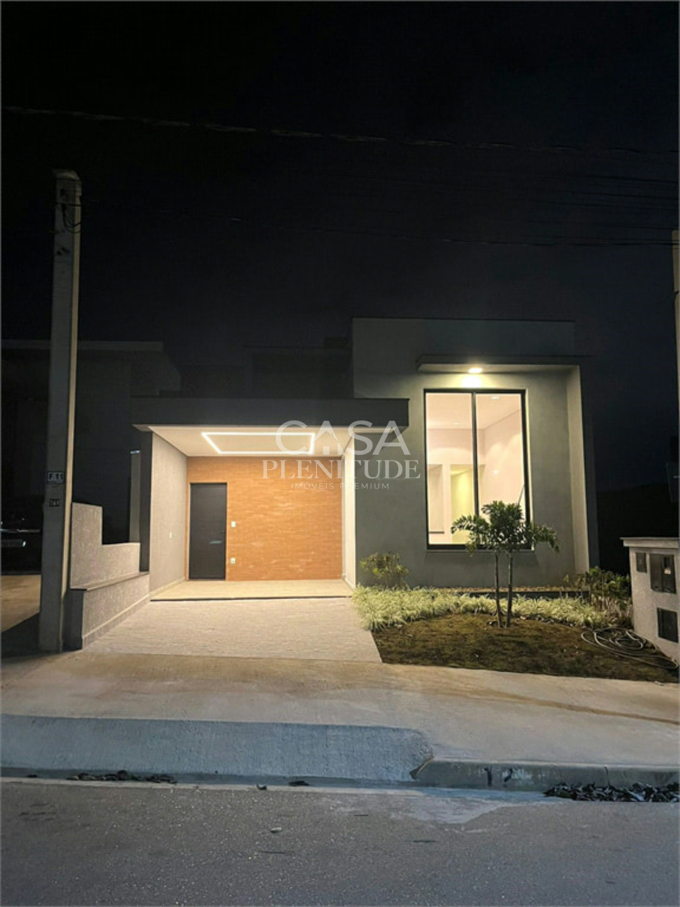 Casa à venda com 2 quartos, sendo 1 suíte,  em Jardim Residencial Villagio Wanel, Sorocaba, SP