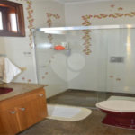 Casa à venda com 8 quartos, sendo 5 suítes, em Serra da Cantareira, Mairiporã, SP