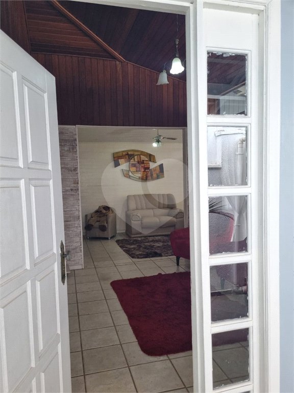Casa à venda com 4 quartos, sendo 1 suíte, no condomínio Parque Ibiti do Paço, Sorocaba - SP