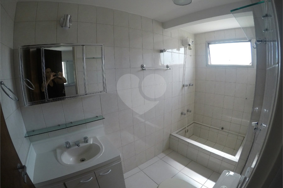 Apartamento para alugar com 2 quartos, sendo 1 suíte, em Campo Belo, São Paulo, SP