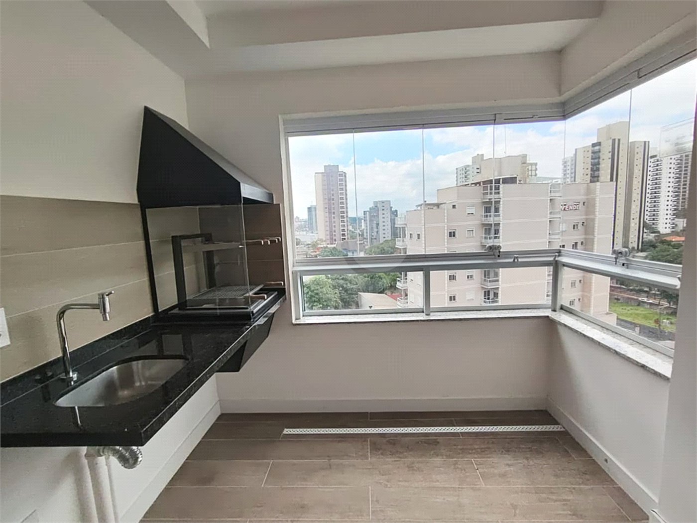 Apartamento à venda com 2 suítes em Vila Guiomar, Santo André, SP