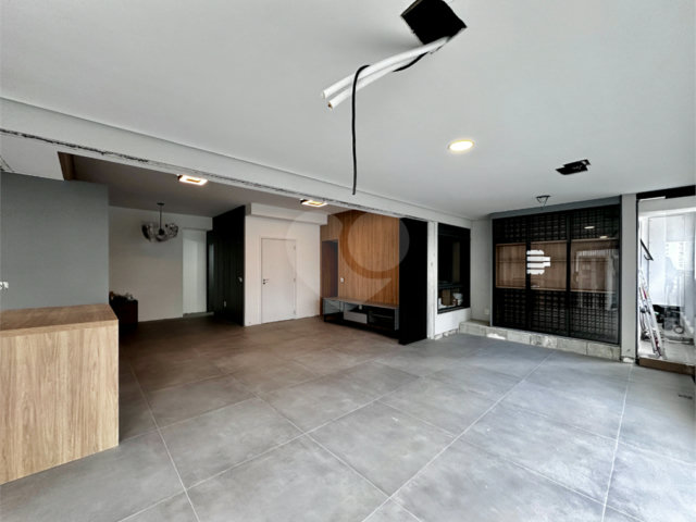 Apartamento à venda com 3 suítes em Chácara Santo Antônio (zona Sul), São Paulo, SP